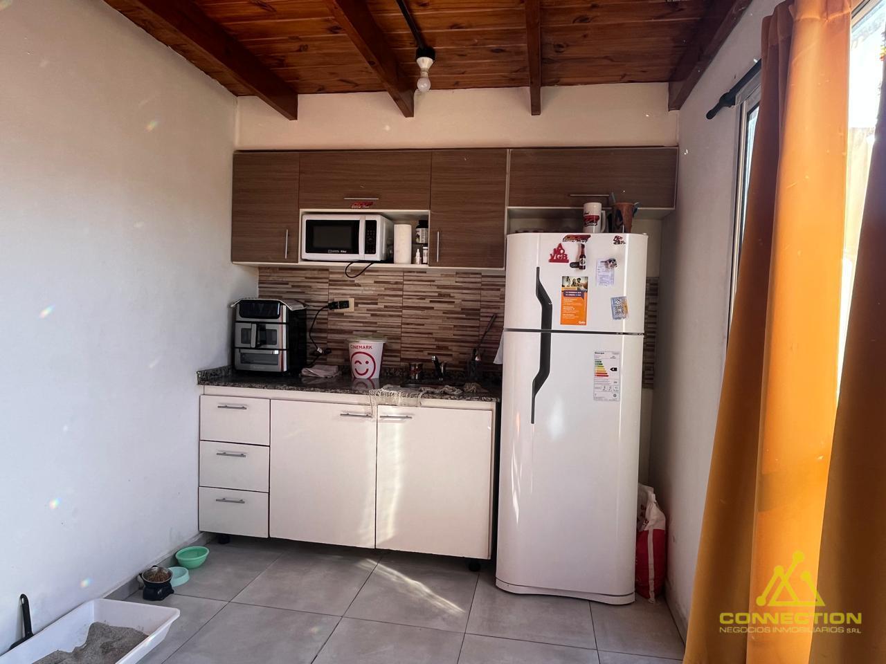 Foto de DEPARTAMENTO 2 AMBIENTES CON PATIO PROPIO EN VILLA BALLESTER, imagen 2
