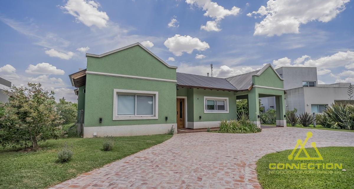Foto de Casa 4 ambientes. Venta. Club de campo La Concepción Lujan, imagen 1