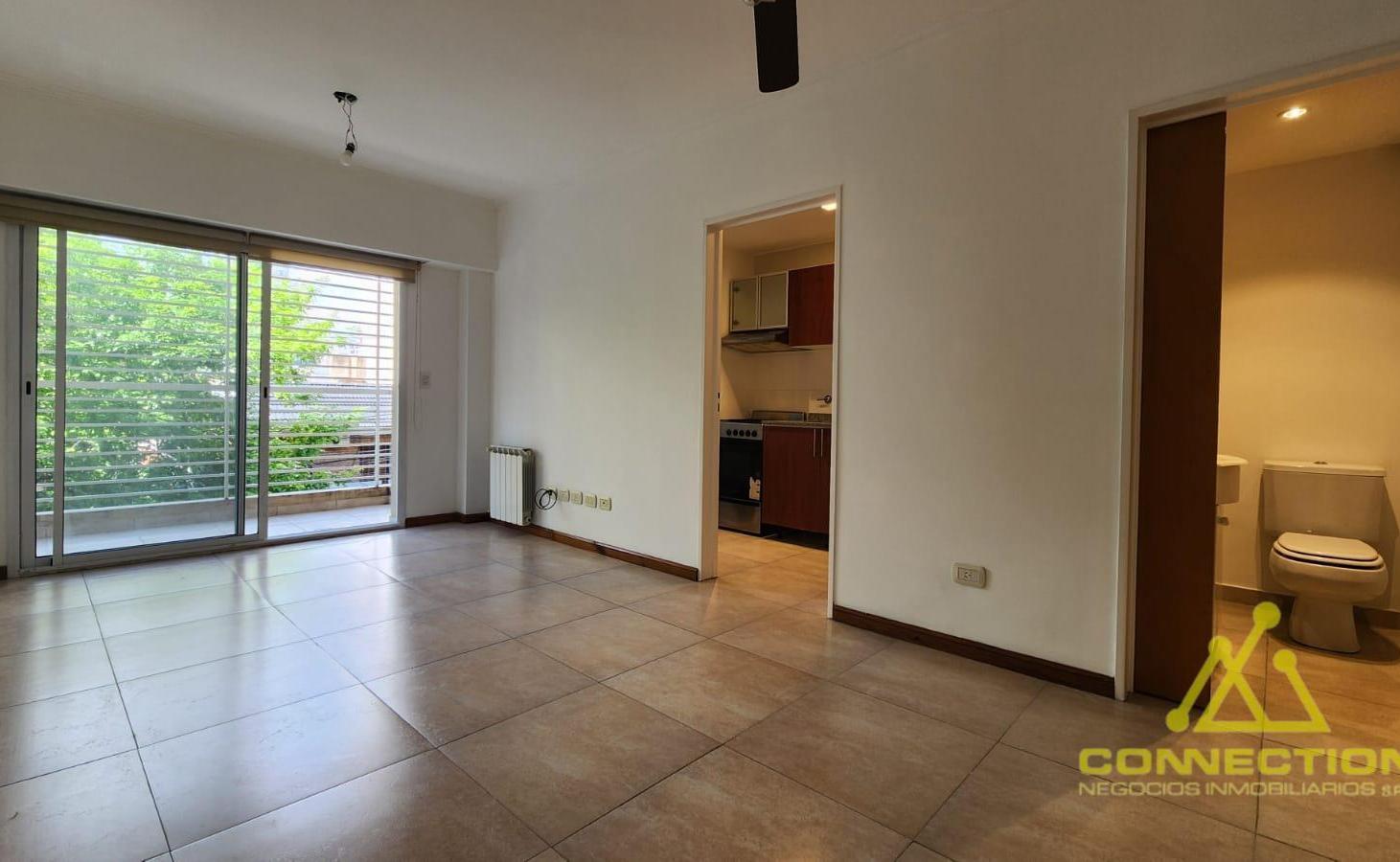 Foto de VENTA DEPARTAMENTO 3 AMBIENTES EN CABALLITO CON BALCON Y COCHERA, imagen 3