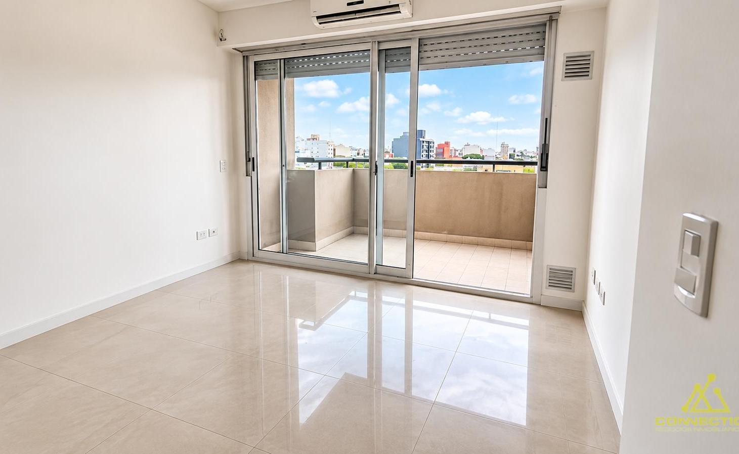 Foto de VENTA Monoambiente Con Balcón Y Divisió en FLORES, imagen 1