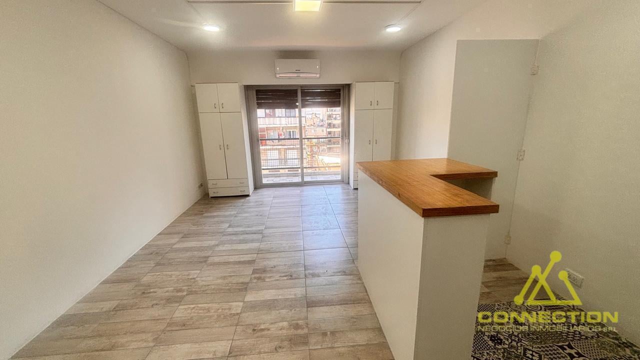 Foto de Alquiler Departamento Mono ambiente Balvanera - Luminoso -, imagen 1