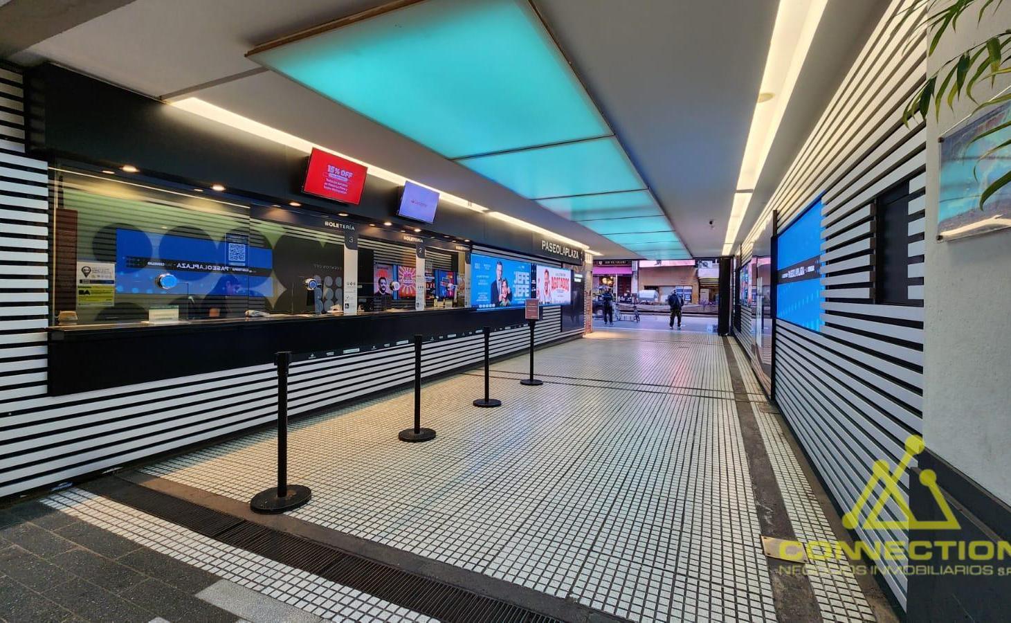 Foto de Venta de Cochera Garage en Monserrat en el Paseo la Plaza, imagen 1