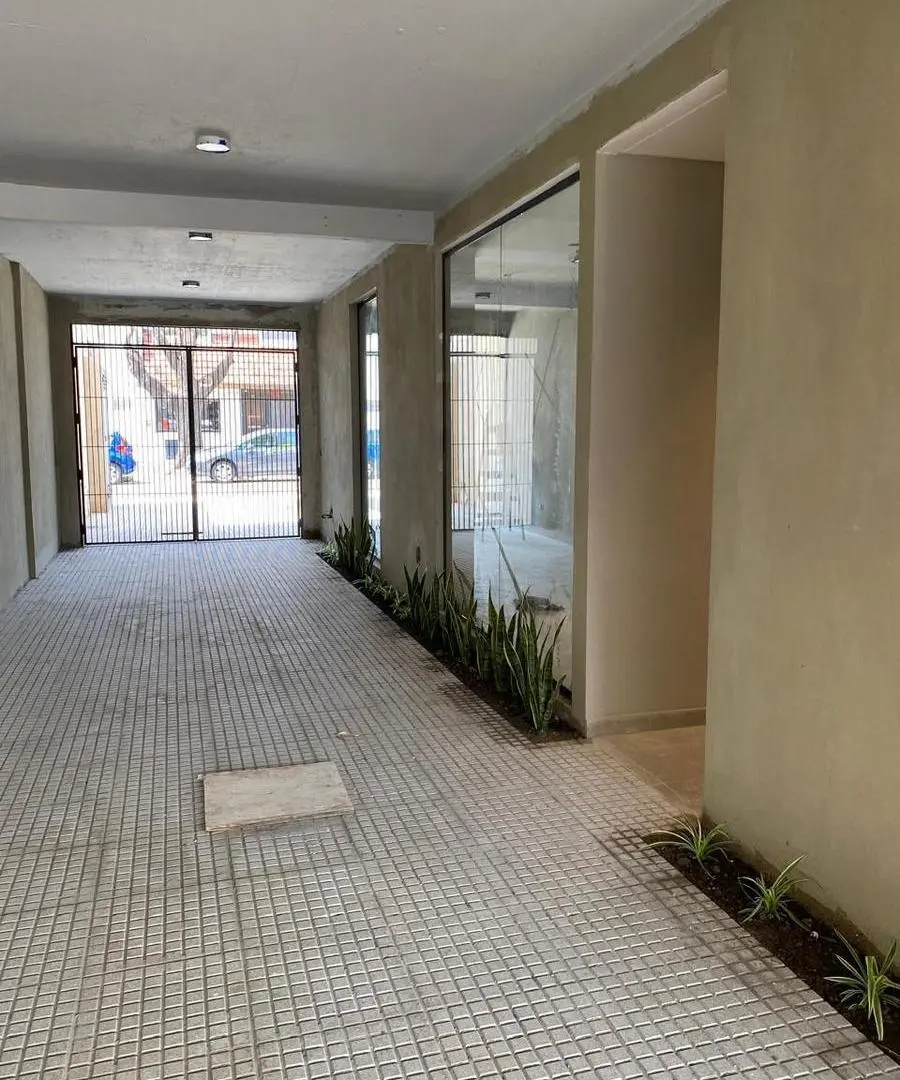 Última Unidad - MONOAMBIENTE - CASEROS 3