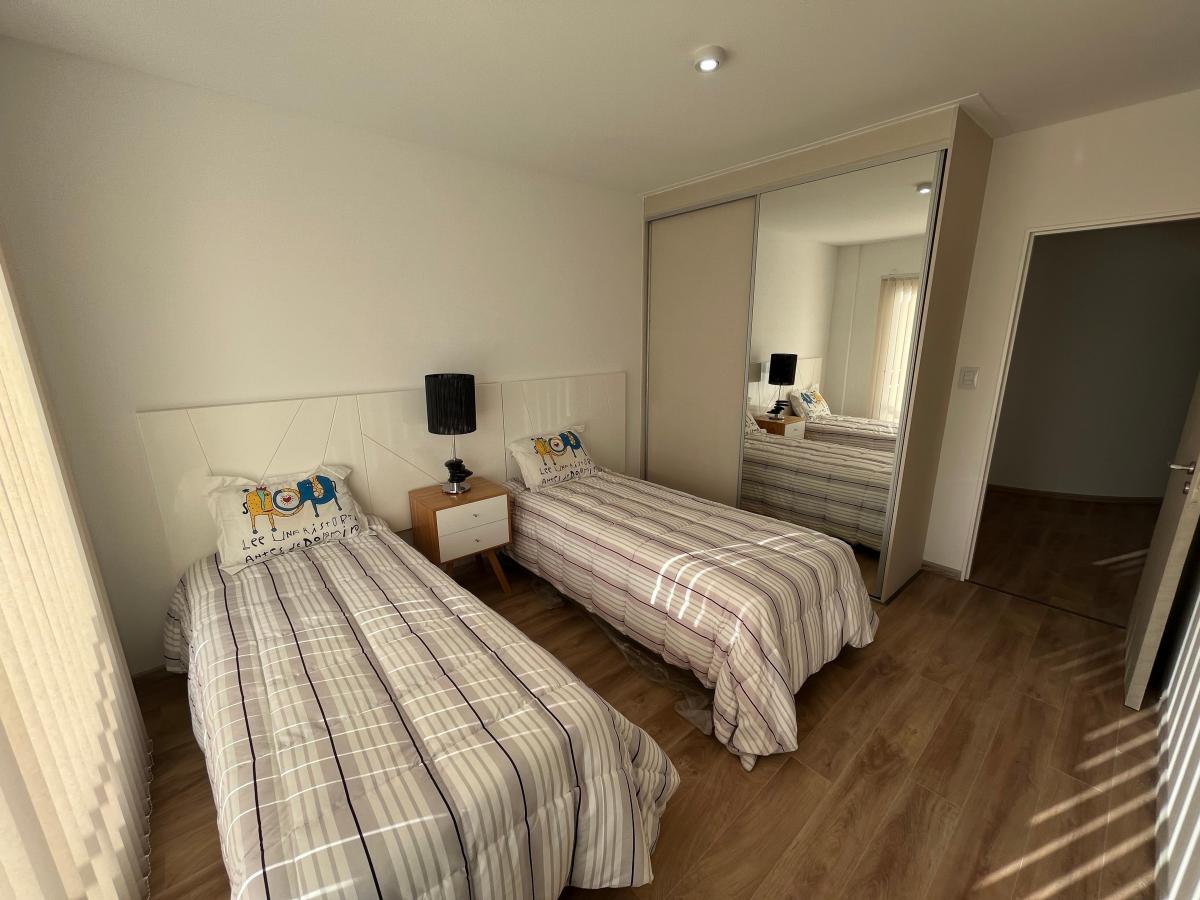 Piso Exclusivo Sobre El Rio, 3 Dorm. Más Comodín Amplísimo 4