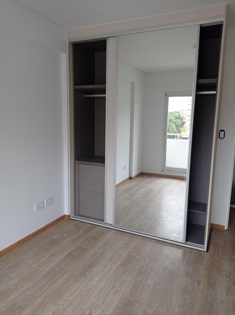 A Estrenar, 1 Dormitorio Amplio y Luminoso, de Calidad. 5
