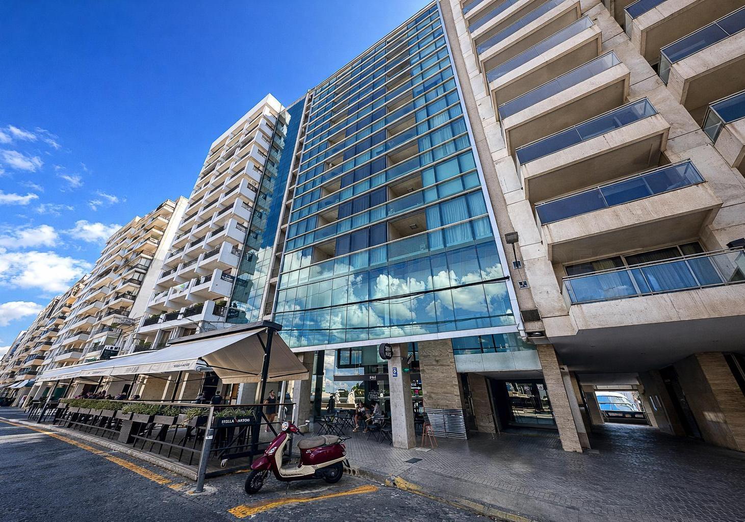 Oficina Edificio Gloria - Area Comercial