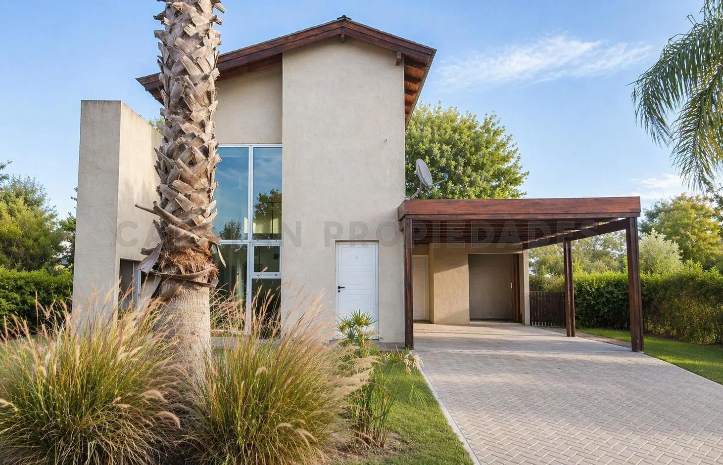 Casa en Alquiler en Funes Hills Miraflores 4