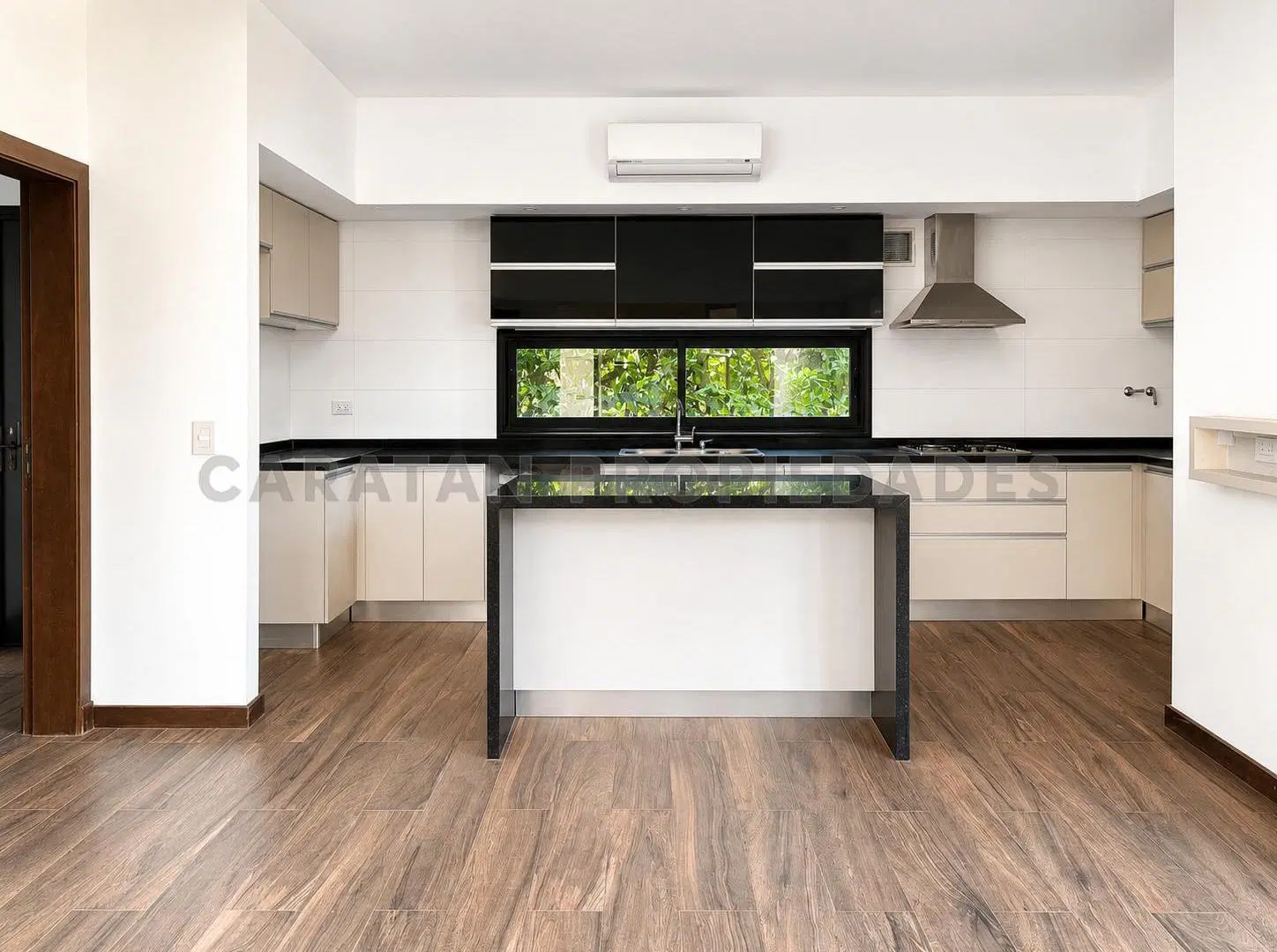 Casa en VENTA - Barrio San Sebastian 3