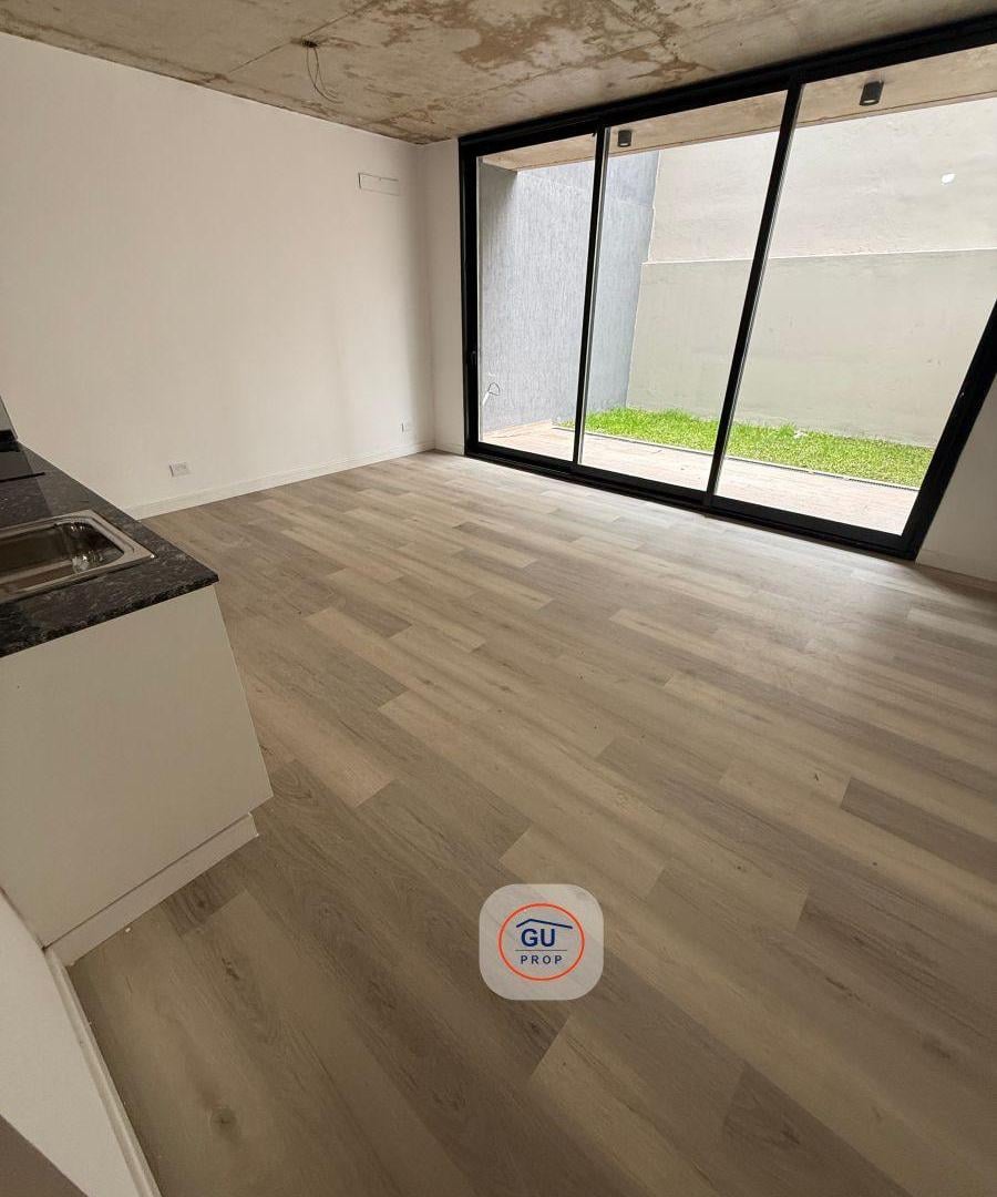 Foto de MONOAMBIENTE EN PLANTA BAJA CON JARDÍN, imagen 3