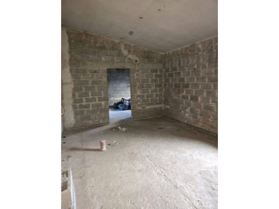 Venta de Casa de 3 Dor. a Terminar de Construir 4