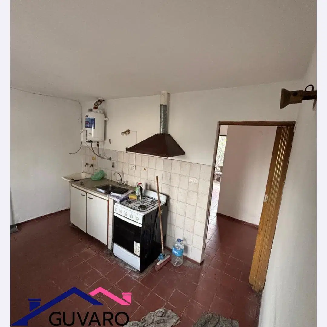 CASA EN VENTA OPORTUNIDAD DE INVERSION 4