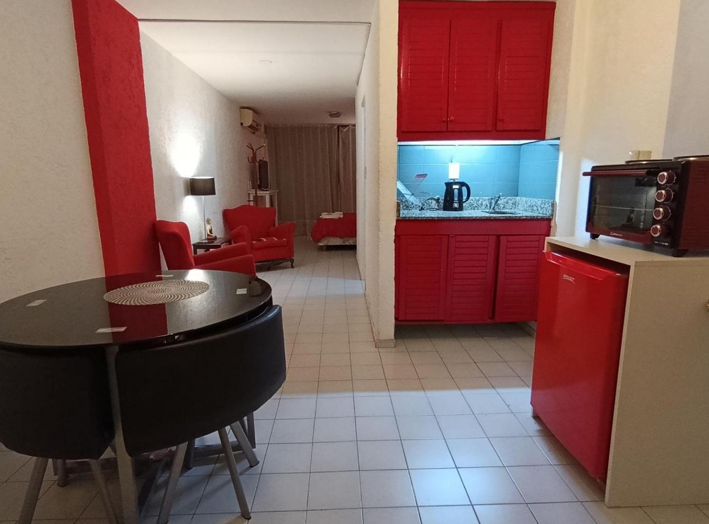 TEMPORARIO  MONOAMBIENTE AMPLIO Y MUY CÓMODO  CENTRO  CÓRDOBA