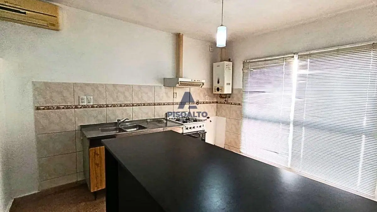 Departamento de 2 dormitorios en alquiler — Santa Rosa al 1300, Córdoba 2