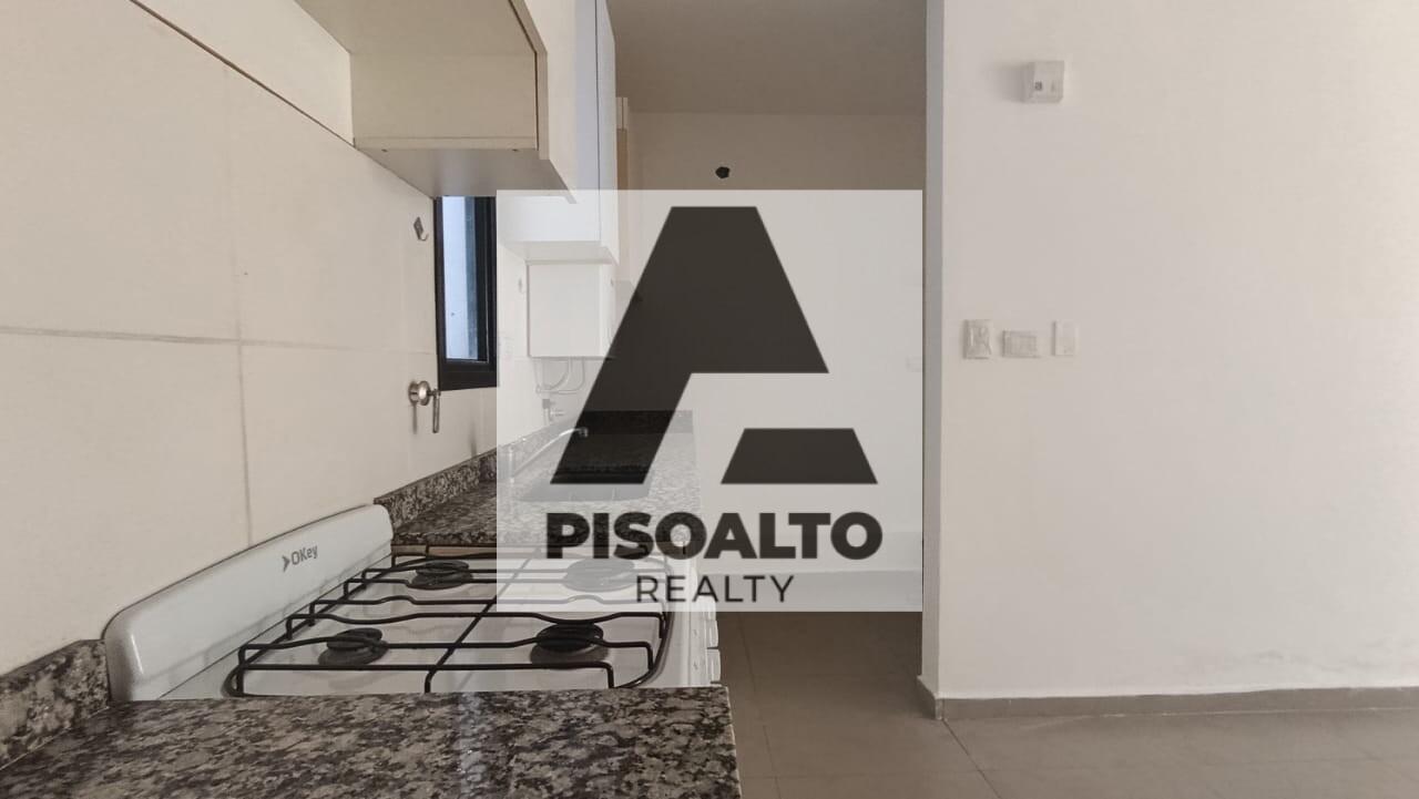 Foto de Alquiler 1 dormitorio con balcón | La Cañada y Av. Colón, imagen 2