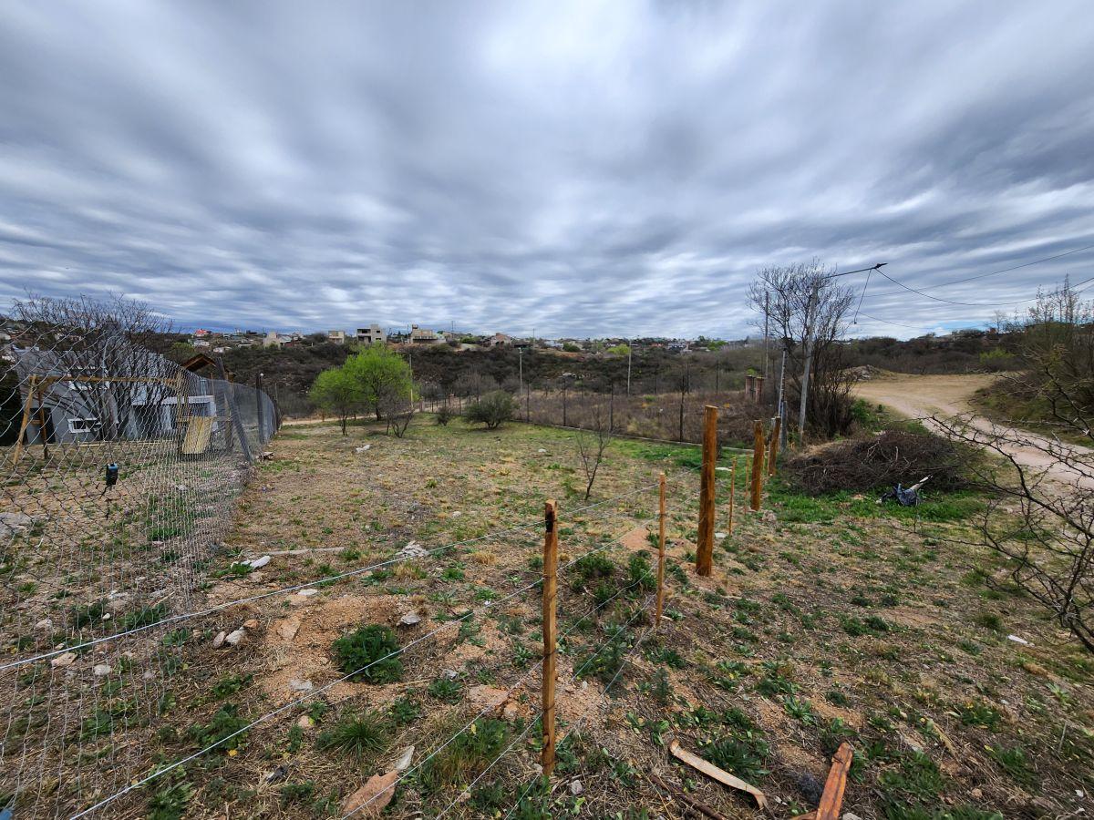 Foto de Terreno de 778 m² en venta en Estancia Vieja, imagen 3