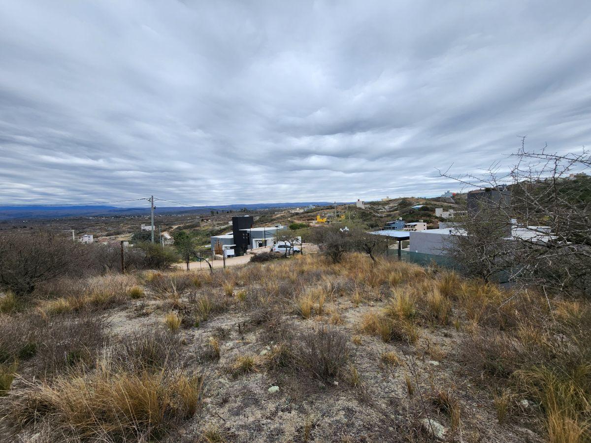 Foto de Terreno de 558 m² en venta en Estancia Vieja. Hermosa Vista!, imagen 2
