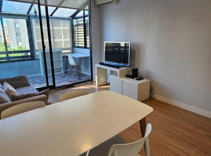 Impecable 2 ambientes - Terraza propia, pileta y jardin - Cochera opcional 5