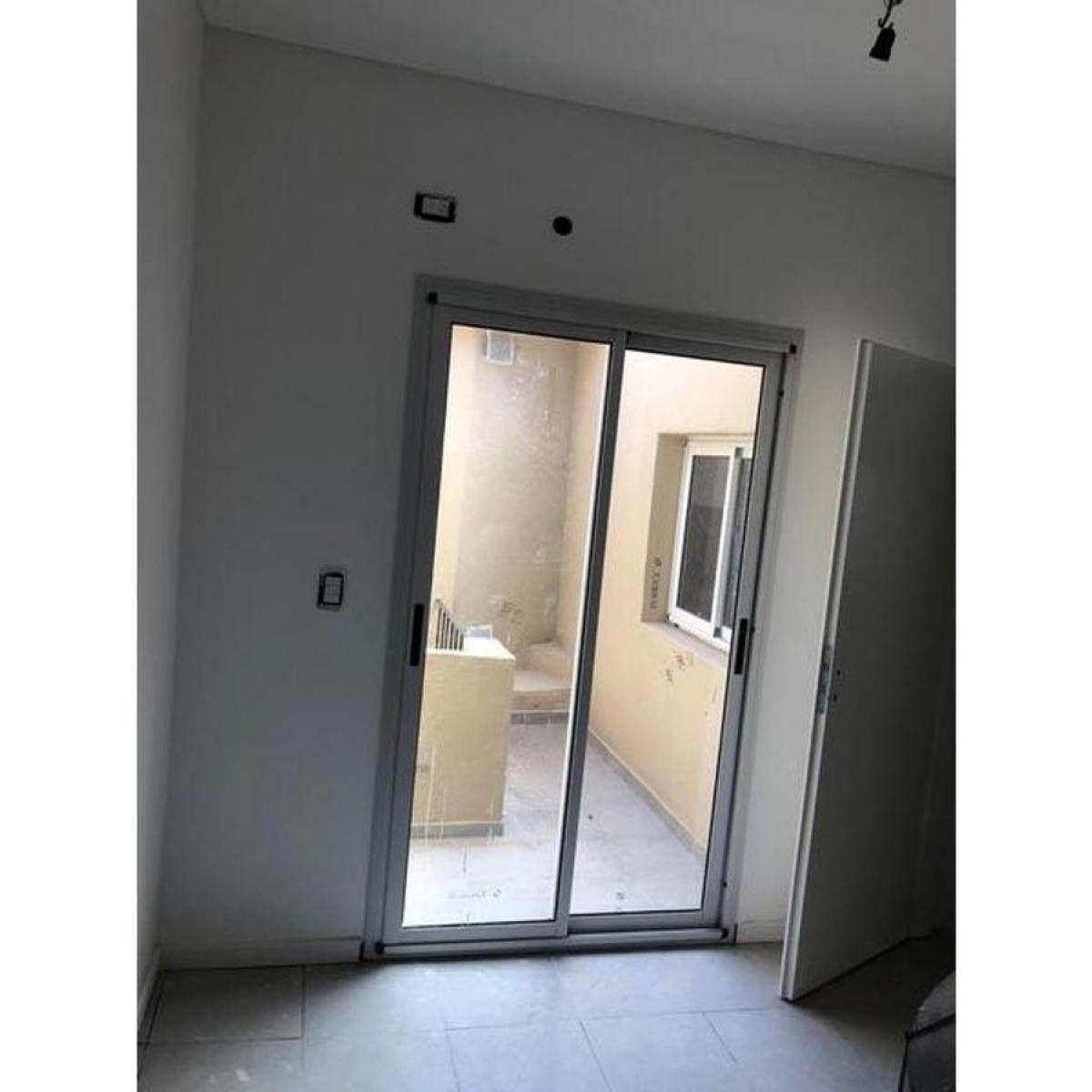 Foto de Dos Departamentos de pasillo de 2 dormitorios cada uno sobre Av, imagen 3
