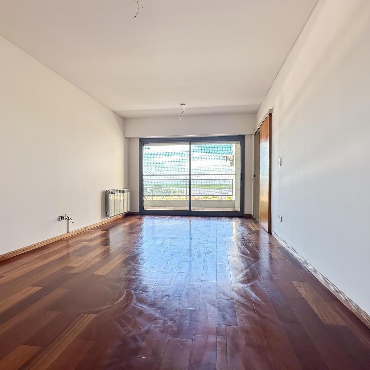 San Martín 370 Piso 4 3