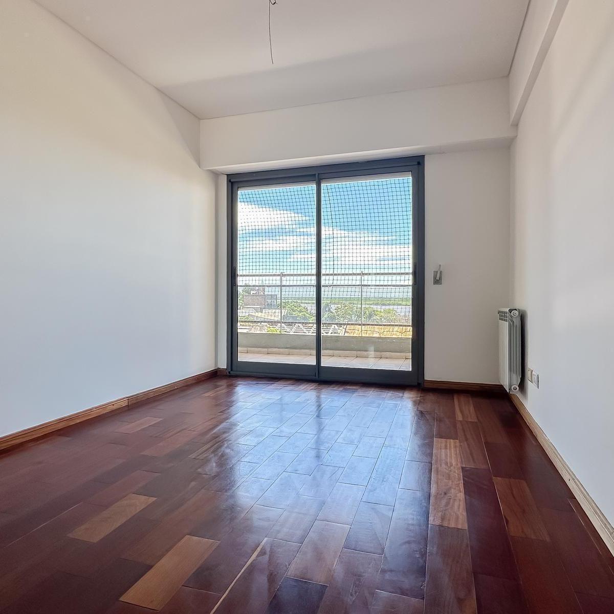 San Martín 370 Piso 4 5