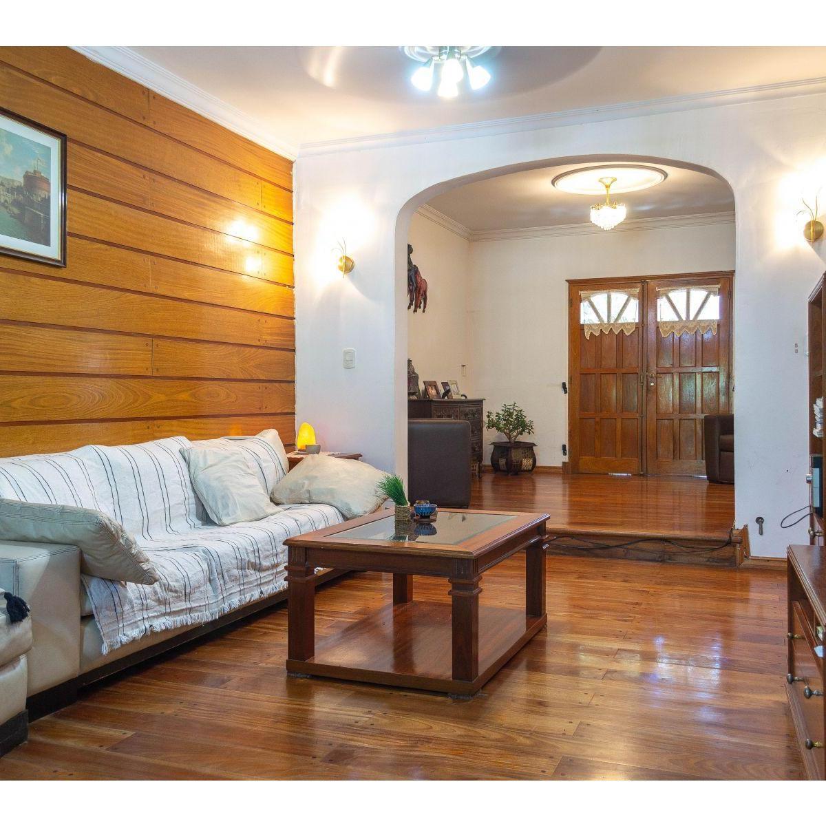 Casa 3 Habitaciones con Piscina en Zona Sur 5
