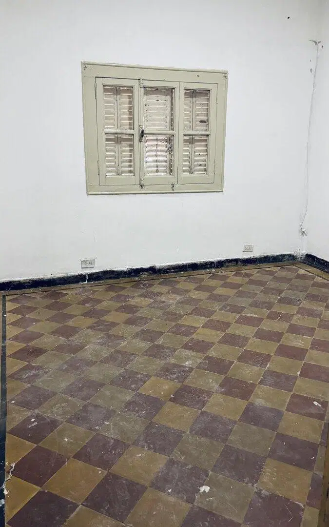 Venta casa barrio Industrial. Reciclar 8