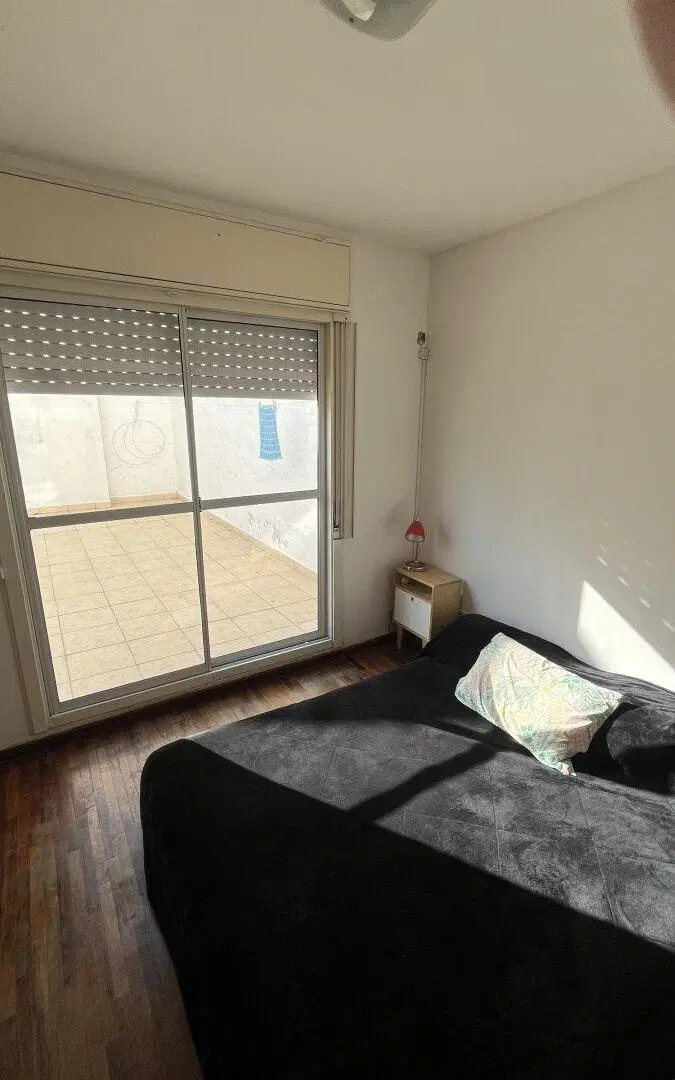 departamento 1 dormitorio con patio en venta, arroyito 1