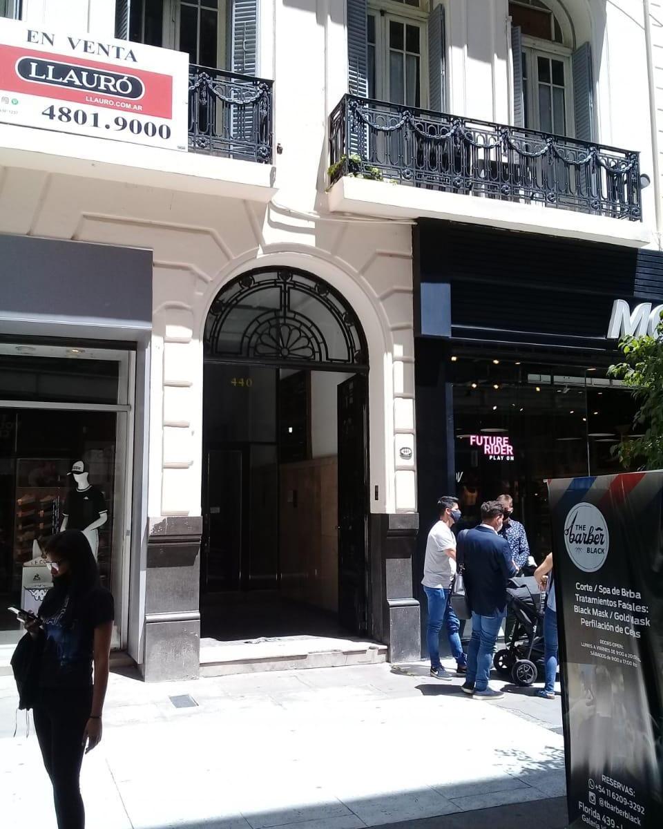 Vendo Estudio en Pleno Microcentro, Muy Buen Edificio. Liquido 5