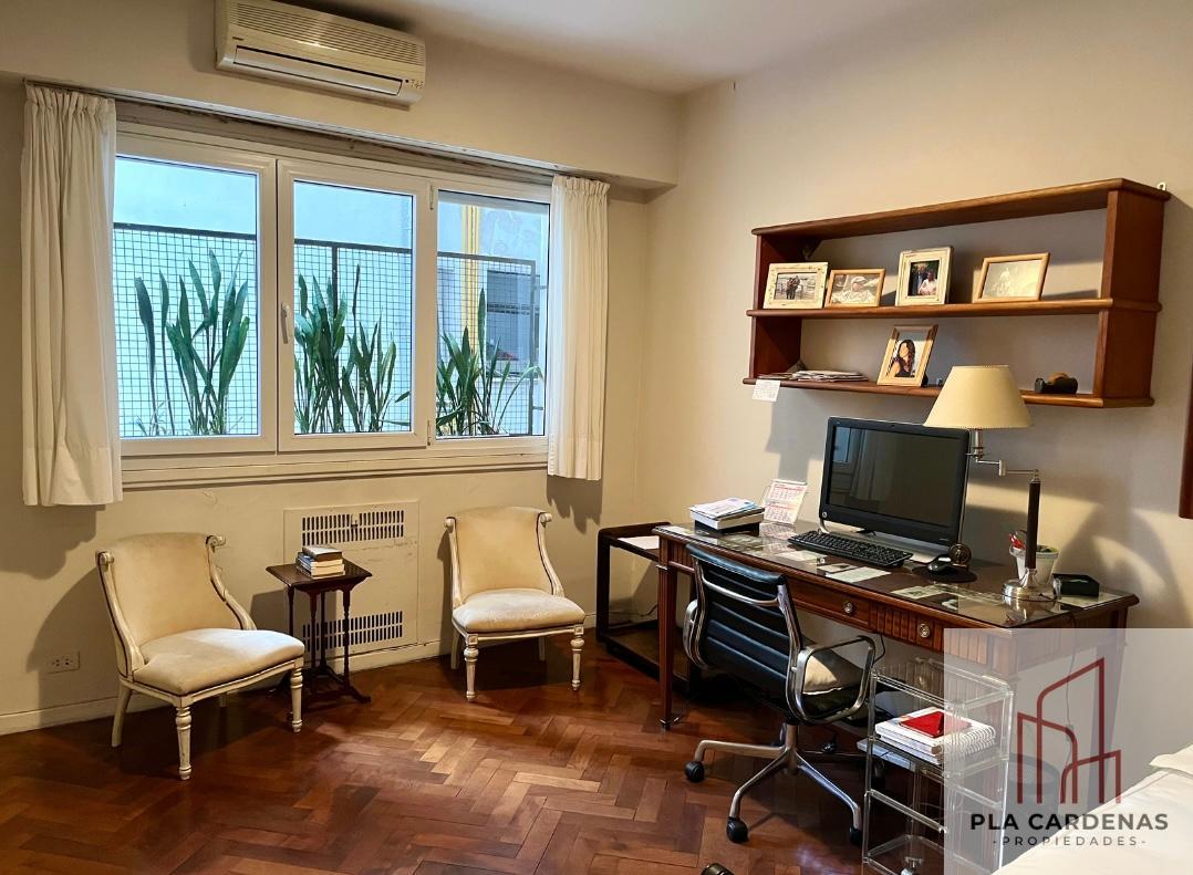 Vendo Departamento Piso Único. Recoleta. Impecable 2