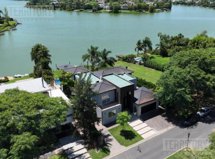 CASA EN VENTA EN EL BARRIO SANTA BARBARA | BANCALARI | TIGRE 3