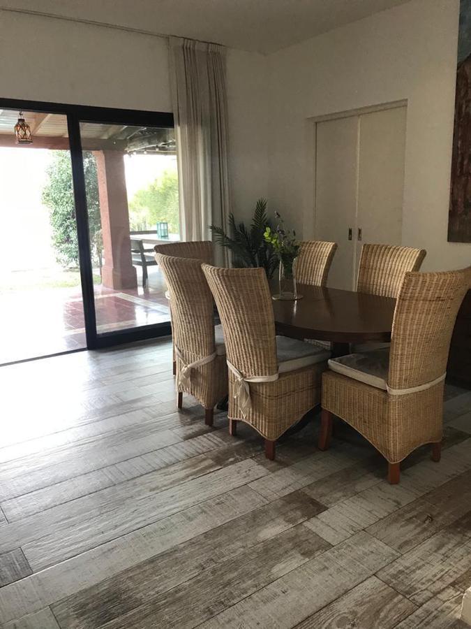 CASA EN ALQUILER TEMPORARIO EN EL BARRIO SAN AGUSTÍN, VILLA NUEVA, TIGRE