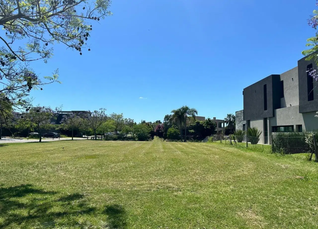 LOTE EN VENTA  EN EL BARRIO  EL YACHT, NORDELTA 3
