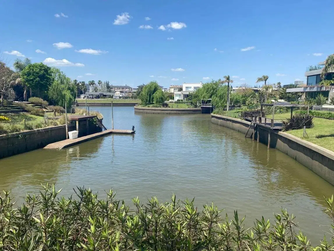 LOTE EN VENTA  EN EL BARRIO  EL YACHT, NORDELTA 2