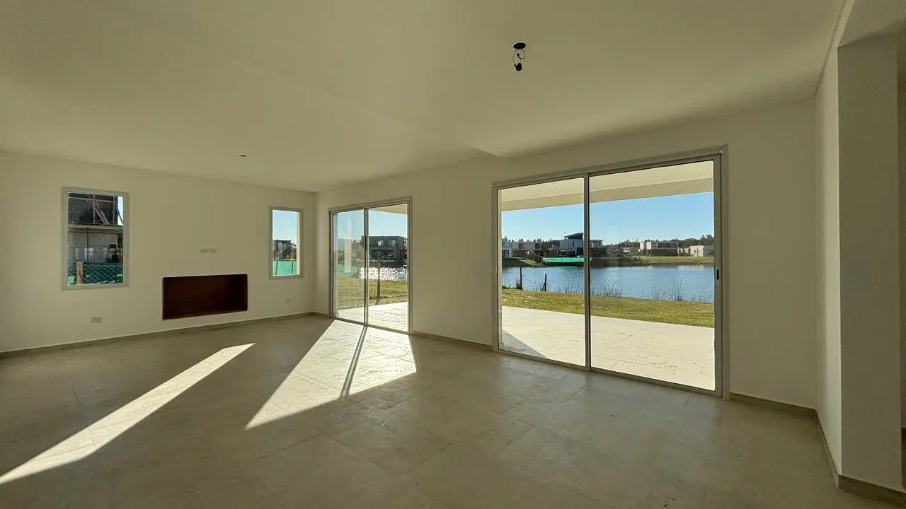 CASA EN VENTA EN EL BARRIO SANTA ANA, VILLA NUEVA, TIGRE 4