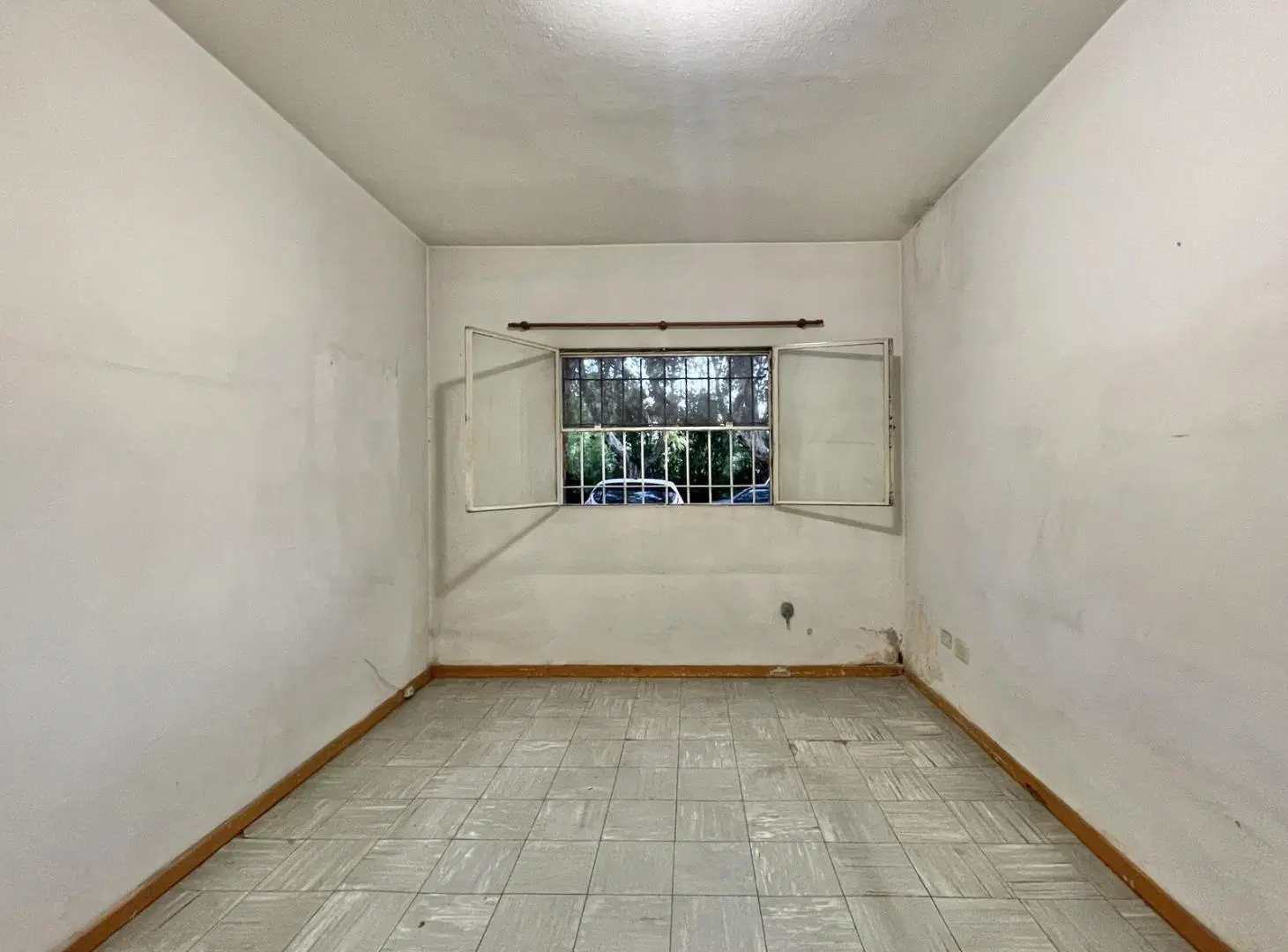 DEPARTAMENTO EN VENTA A RECICLAR O REFACCIONAR EN DON TORCUATO, TIGRE 5