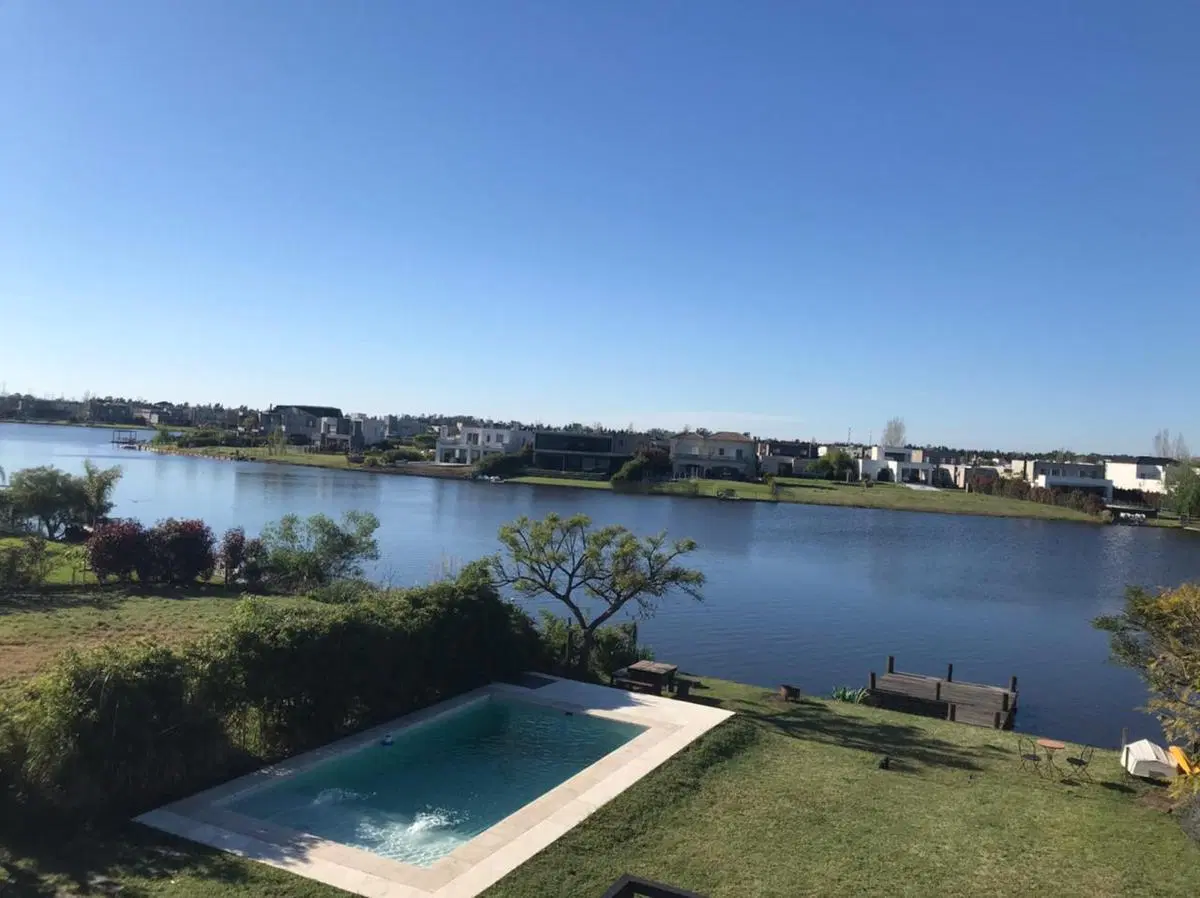 CASA EN VENTA EN EL BARRIO SAN FRANCISCO, VILLA NUEVA, TIGRE 3