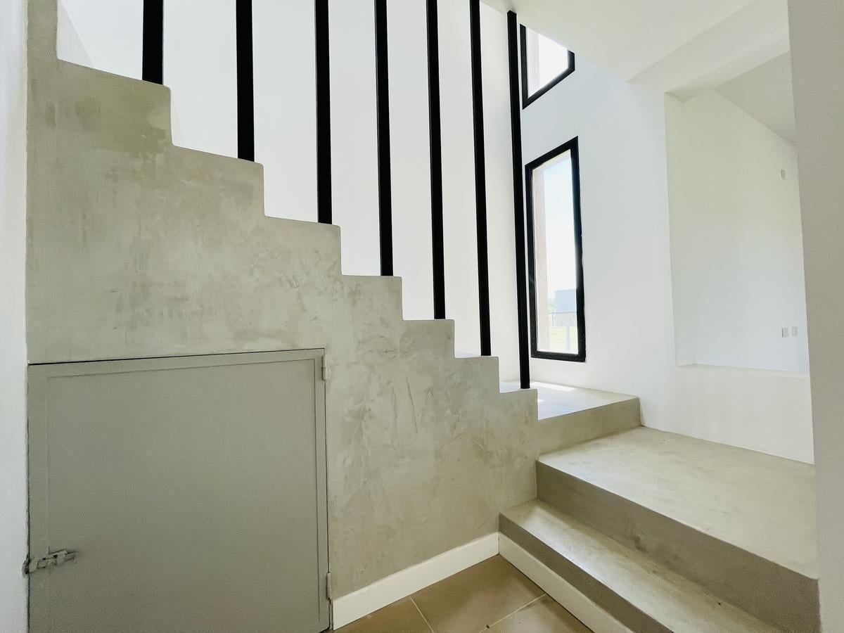 CASA EN VENTA EN EL BARRIO EL CANTÓN, ESCOBAR