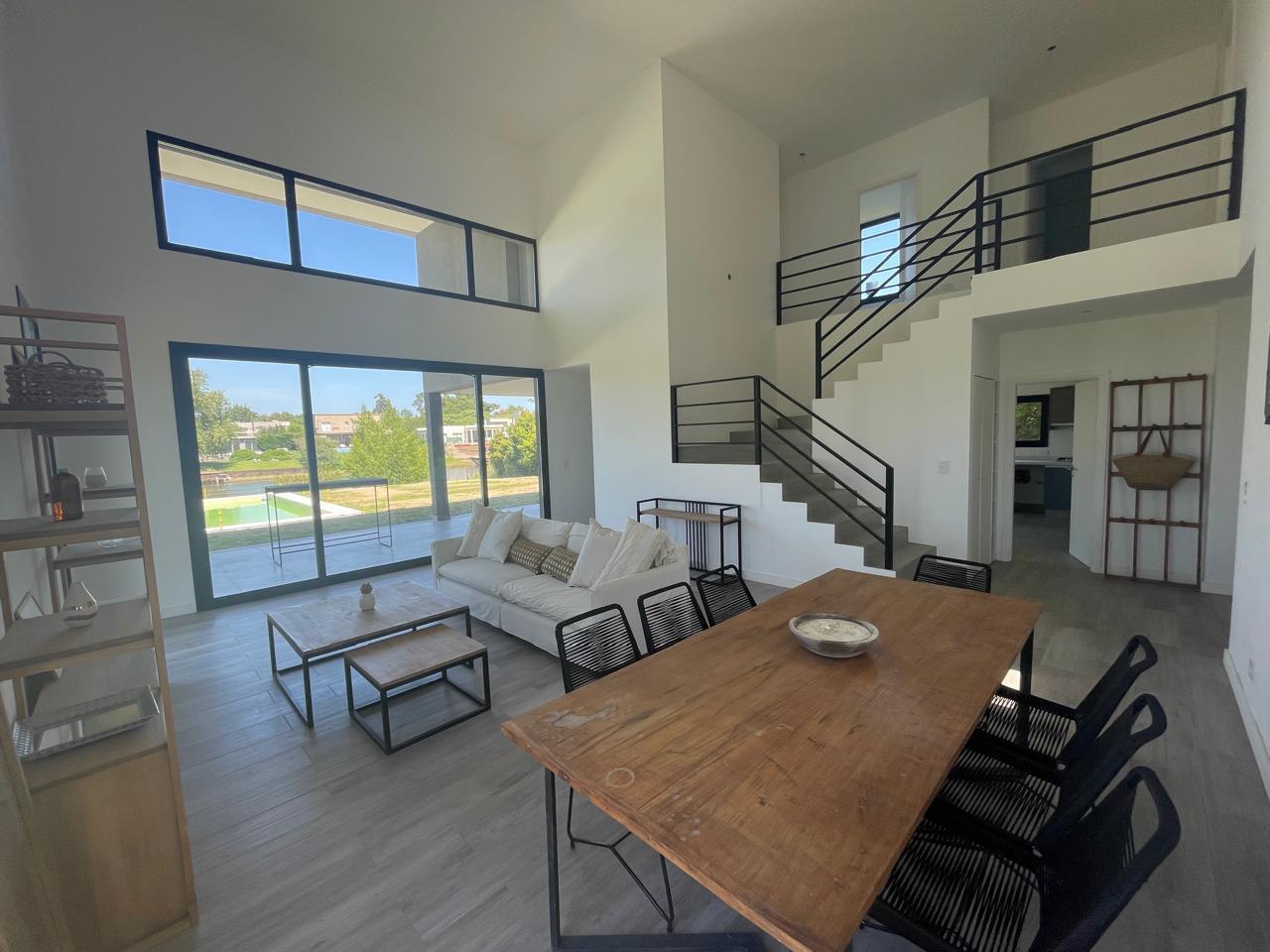 CASA EN VENTA EN EL BARRIO SAN MATÍAS, ESCOBAR