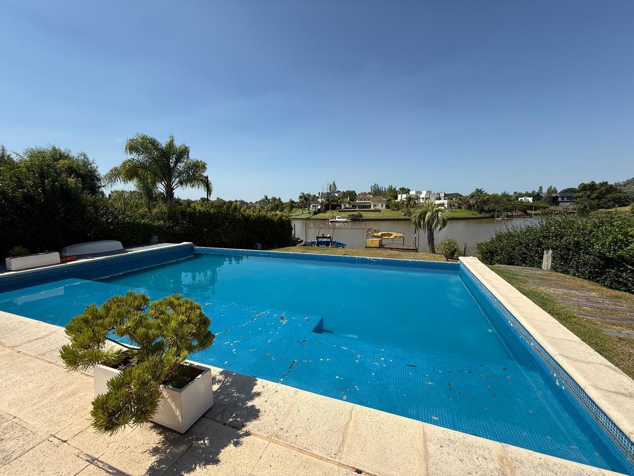 CASA EN VENTA EN EL BARRIO SANTA CATALINA, VILLANUEVA, TIGRE