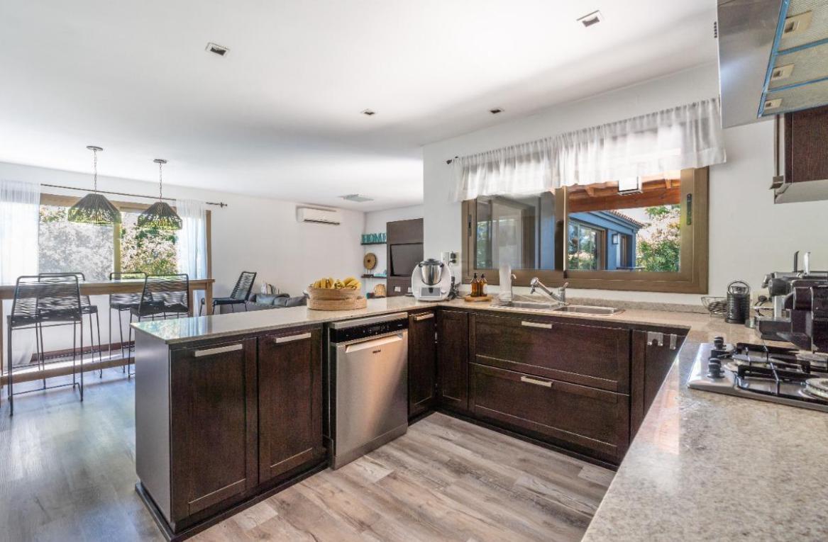 Foto de CASA EN VENTA EN EL BARRIO LA ALAMEDA, NORDELTA, TIGRE, imagen 4