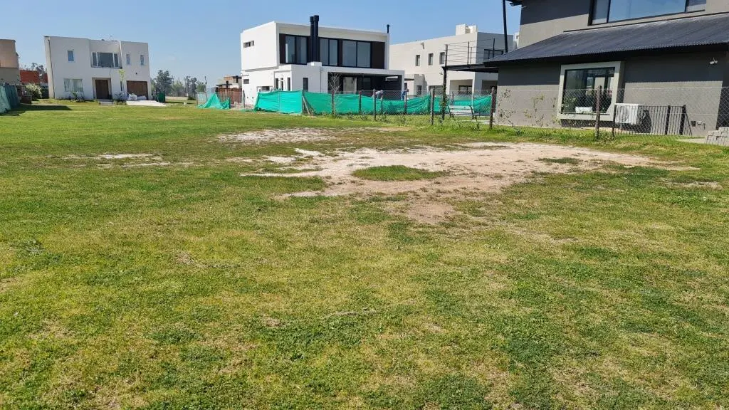 LOTE EN VENTA EN EL BARRIO VILA MARINA II, VILLA NUEVA, TIGRE 3