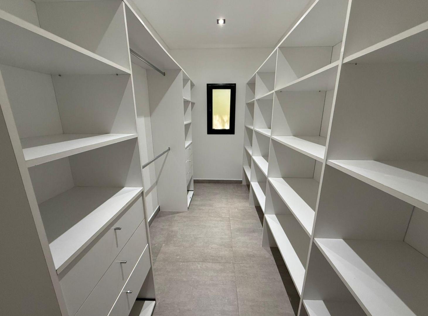 CASA EN VENTA EN EL BARRIO SAN MATÍAS , ESCOBAR