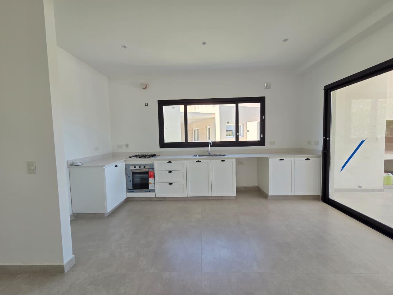 CASA EN VENTA EN EL BARRIO SAN MATÍAS , ESCOBAR