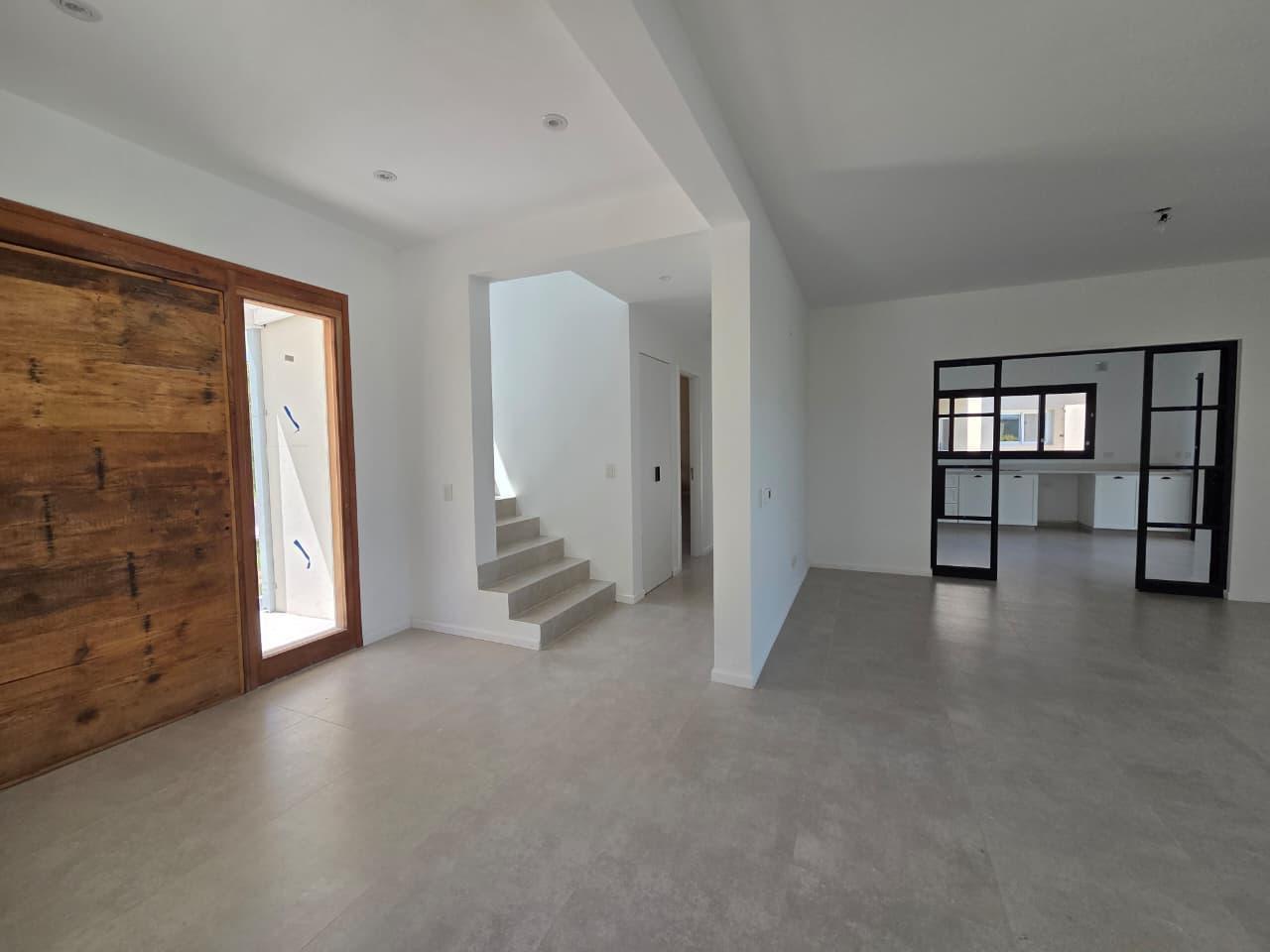 CASA EN VENTA EN EL BARRIO SAN MATÍAS , ESCOBAR