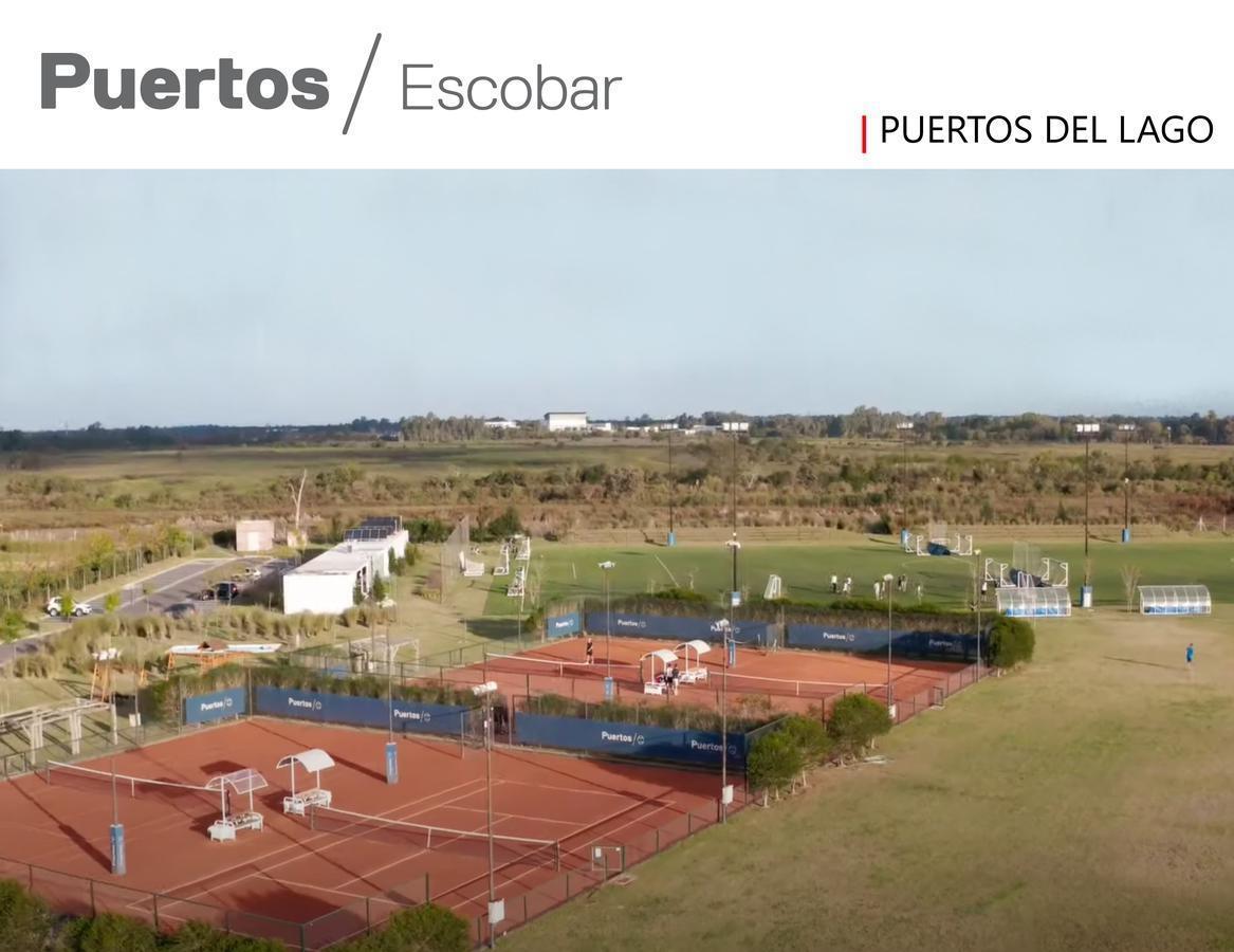 CASA EN VENTA EN PUERTOS DEL LAGO EN BARRIO AMARRAS, ESCOBAR