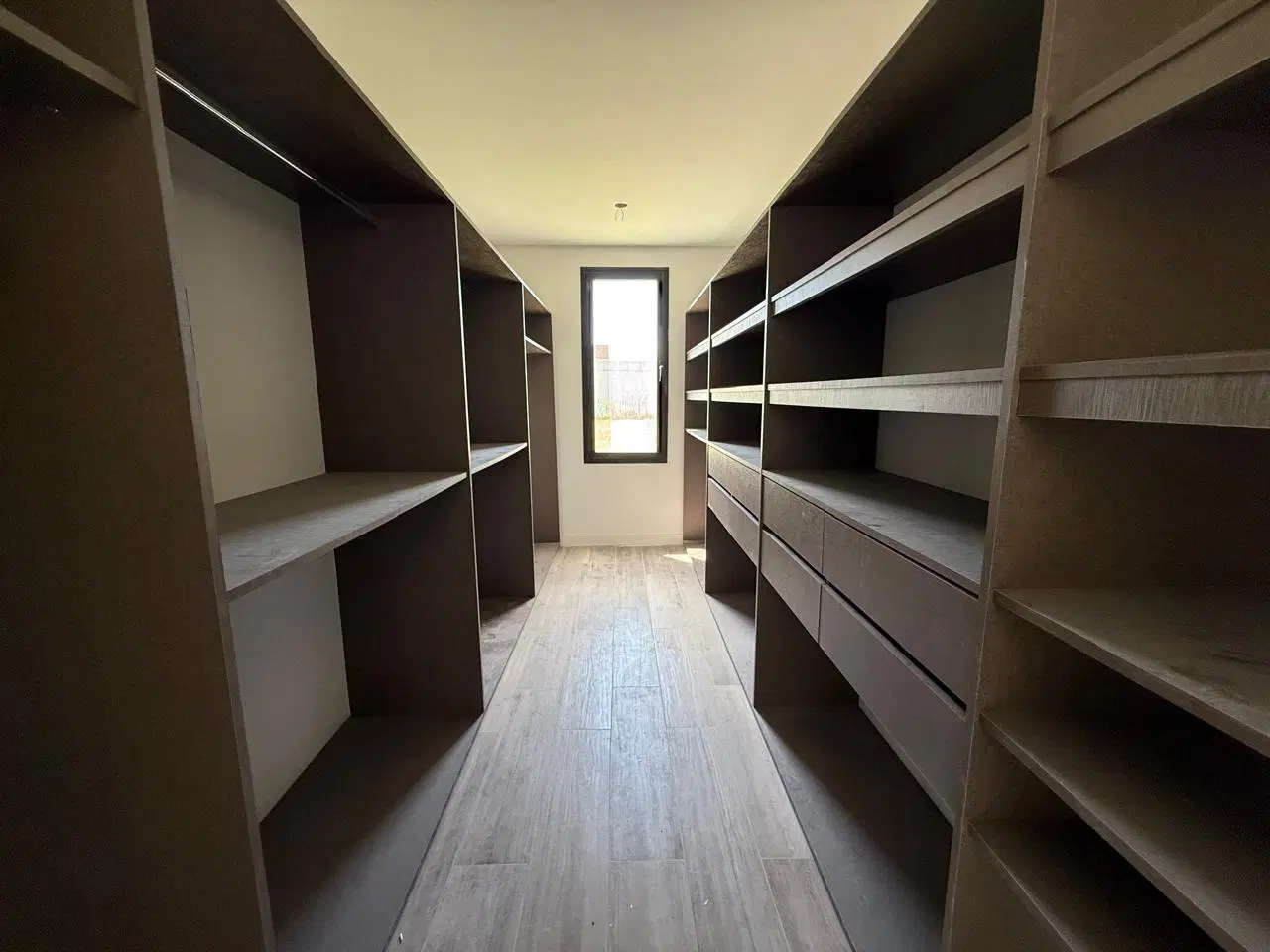 CASA EN VENTA EN EL BARRIO EL NAUDIR , ESCOBAR 2