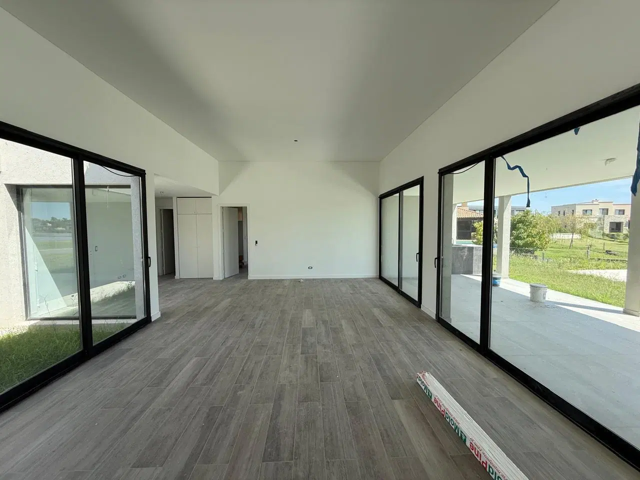 CASA EN VENTA EN EL BARRIO EL NAUDIR , ESCOBAR 3