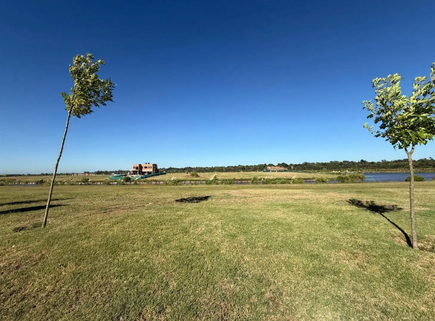 LOTE | EN VENTA | BARRIO NAUTICO | EL NAUDIR | LAGO | ESCOBAR 4