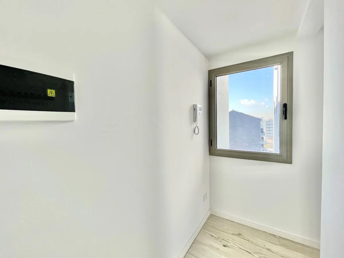 DEPARTAMENTO EN  VENTA EN TIGRE CENTRO | DOS AMBIENTES AL CONTRAFRENTE 3