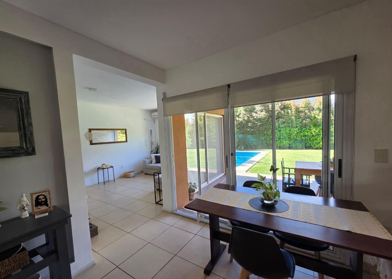 Foto de CASA EN VENTA EN CASAS DE SANTA MARÍA | VILLA NUEVA EN TIGRE, imagen 3